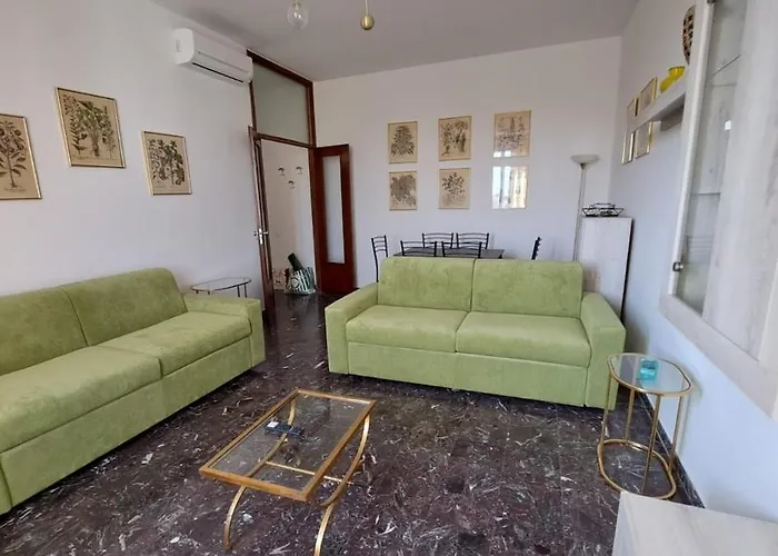 Panoramic Over Center ראבנה