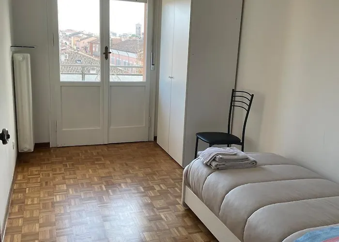 Panoramic Over Center Apartment *